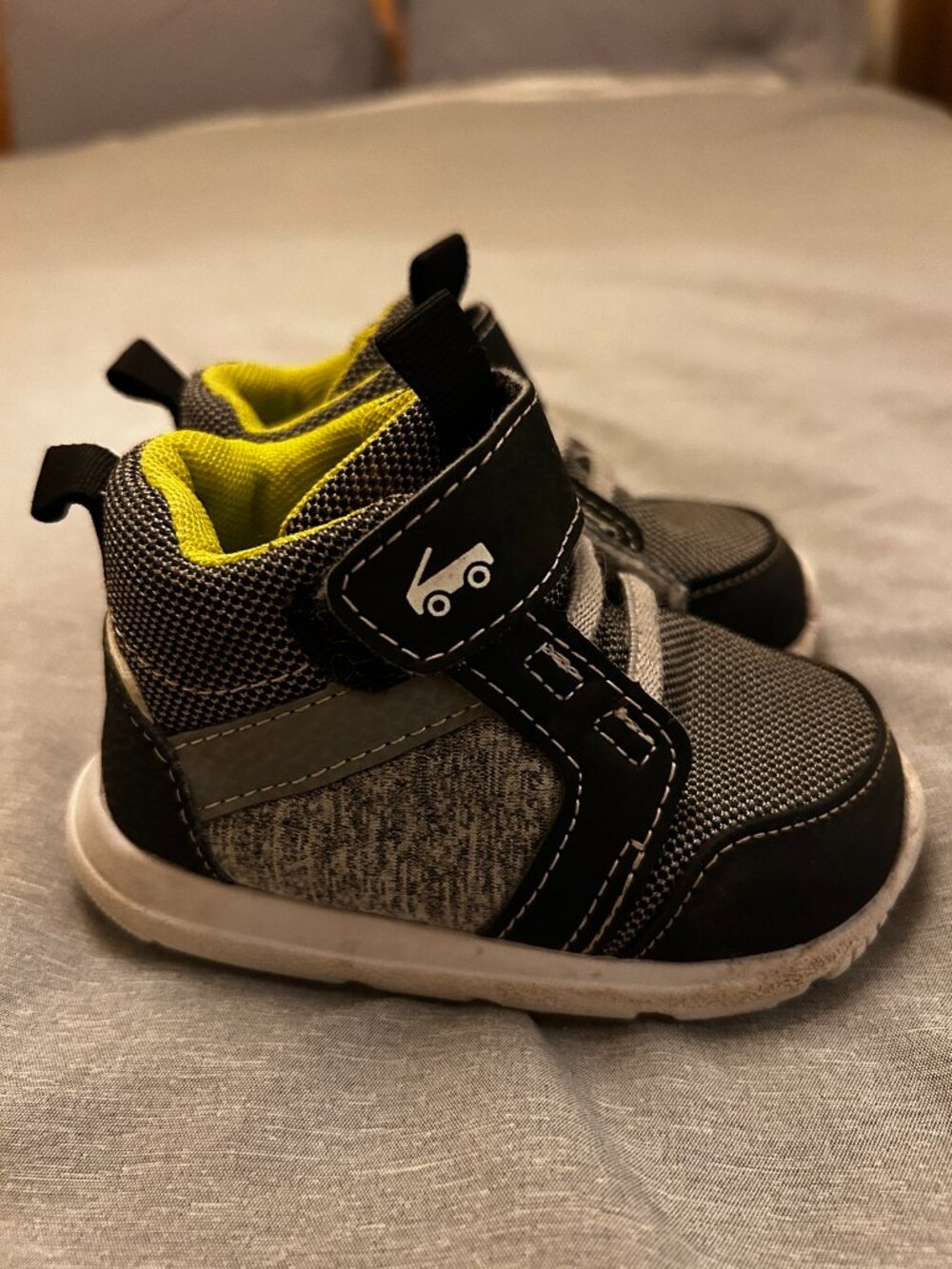 See Kai Run Ryder High Top Shoes Toddler size 5